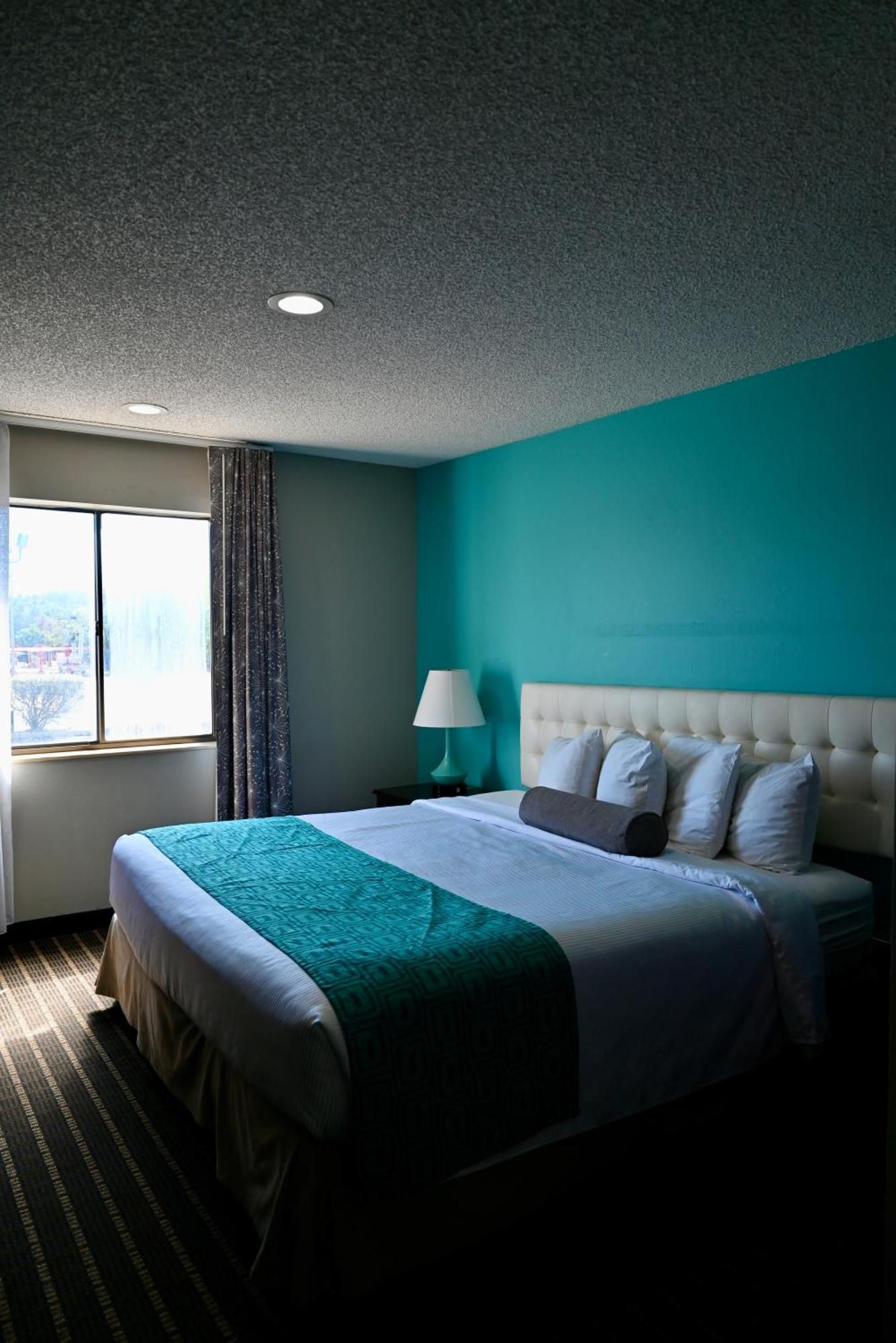 Howard Johnson By Wyndham Near Schlitterbahn Нью-Браунфелс Екстер'єр фото